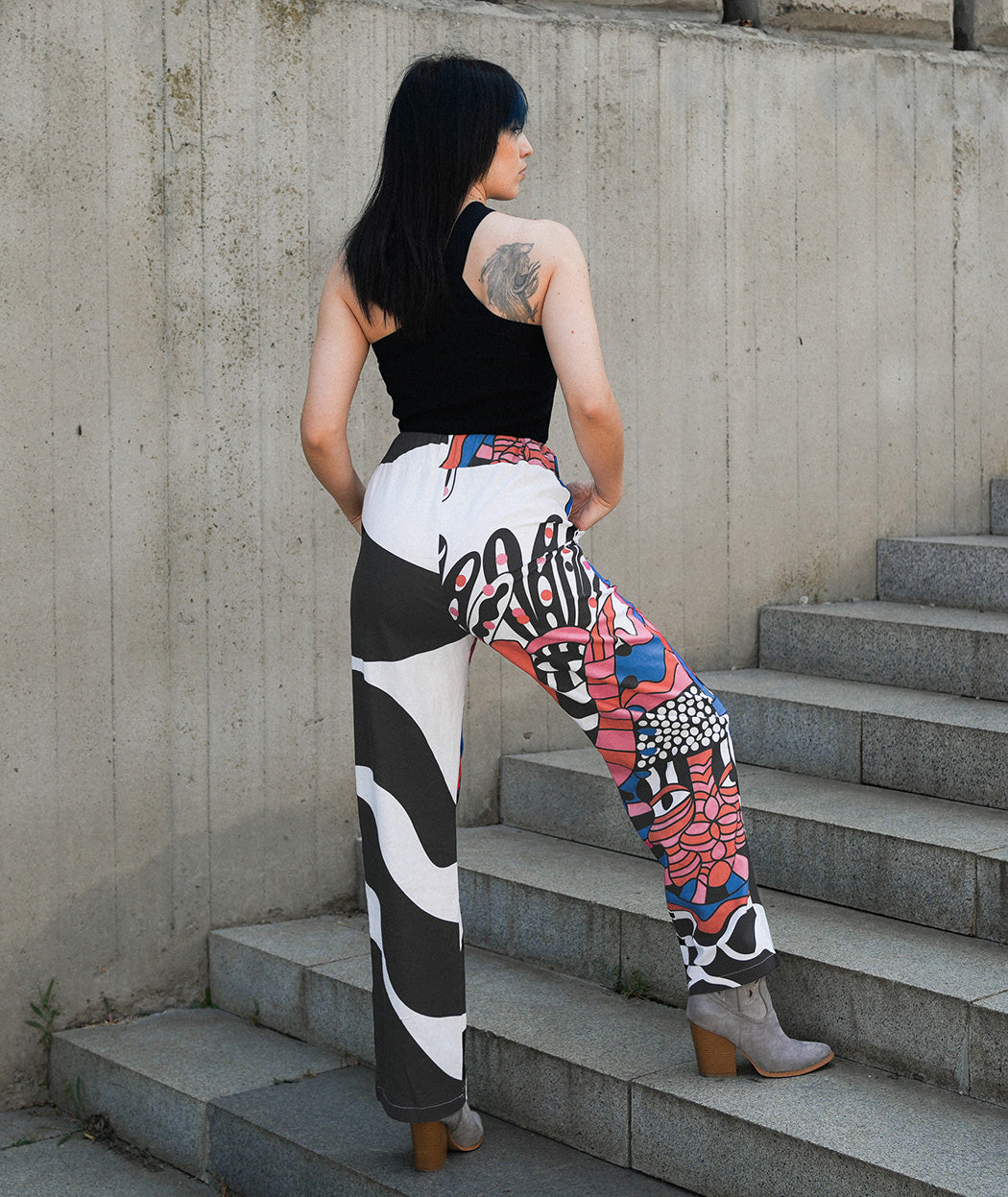 Artelie Haname Root trousers, side view