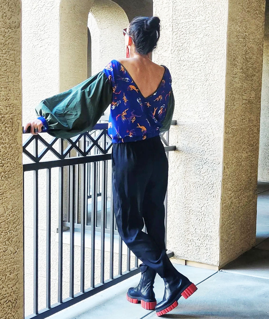 Bare Back Designer Blouse Superheroes