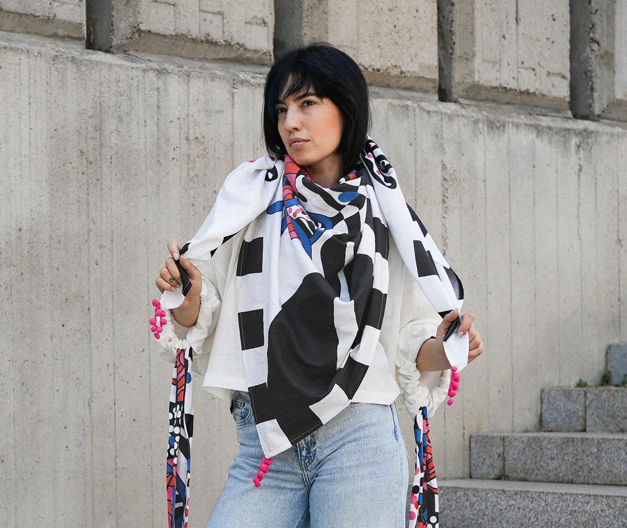 Artelie Haname Panorama scarf styling view