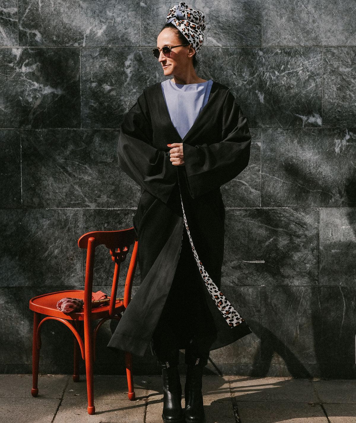 black_kimono_leopard_hellenna