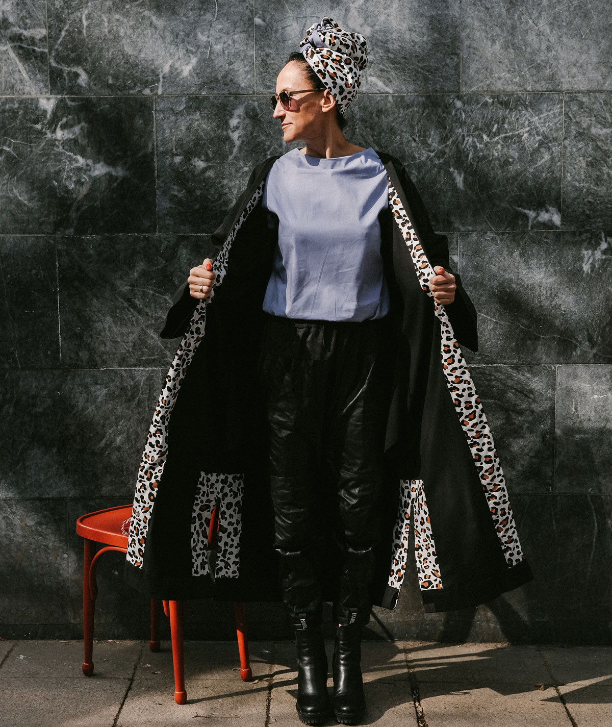 black_kimono_leopard_hellenna