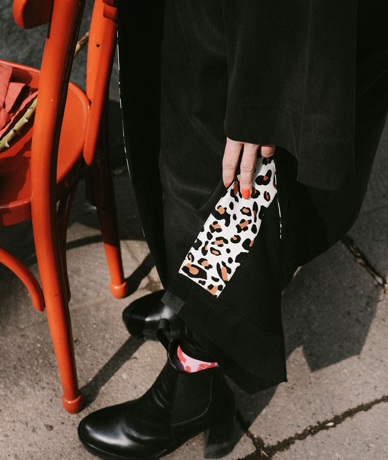 black_kimono_leopard_hellenna