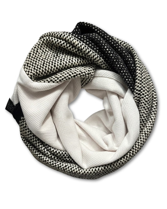 Artelie Advent Scarf 08.12.2025